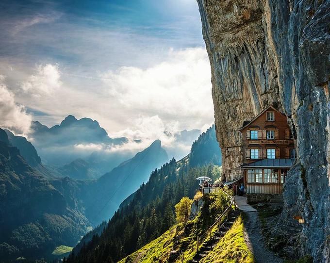 20 khách sạn ấn tượng nhất thế giới