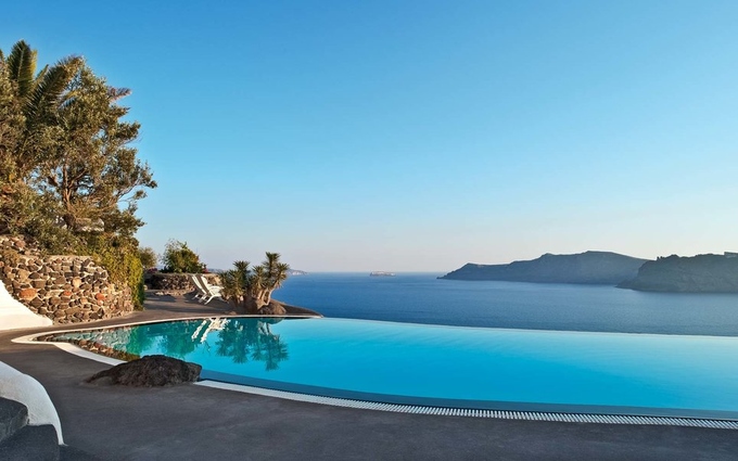   10 khách sạn có bể bơi sân thượng đẹp nhất